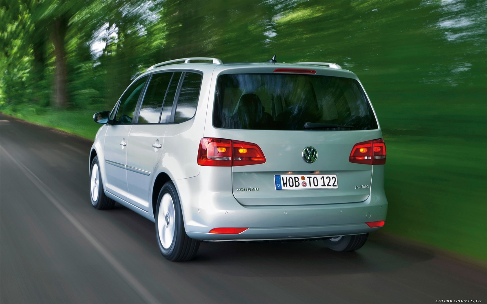 Volkswagen Touran TDI - 2010 HD tapetu #8 - 1680x1050