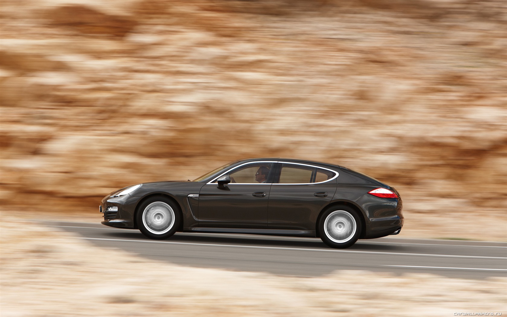 Porsche Panamera S - 2009 HD tapetu #9 - 1680x1050
