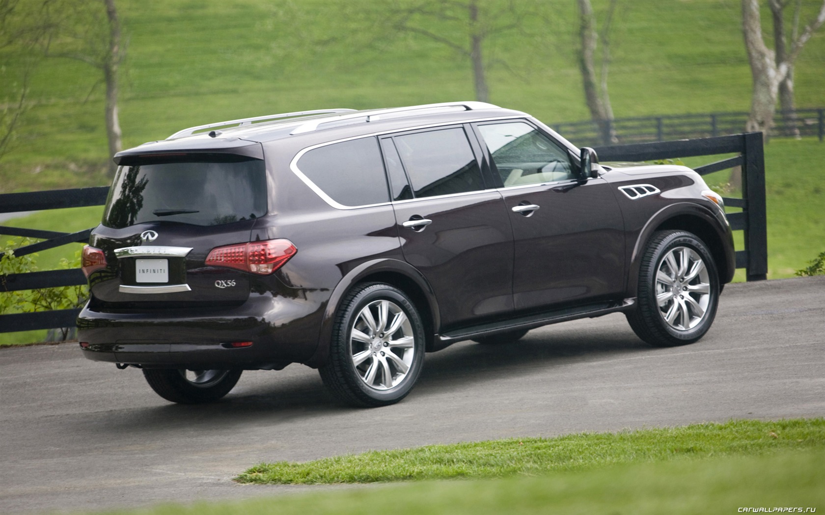 Infiniti QX56 - 2011 HD tapetu #8 - 1680x1050