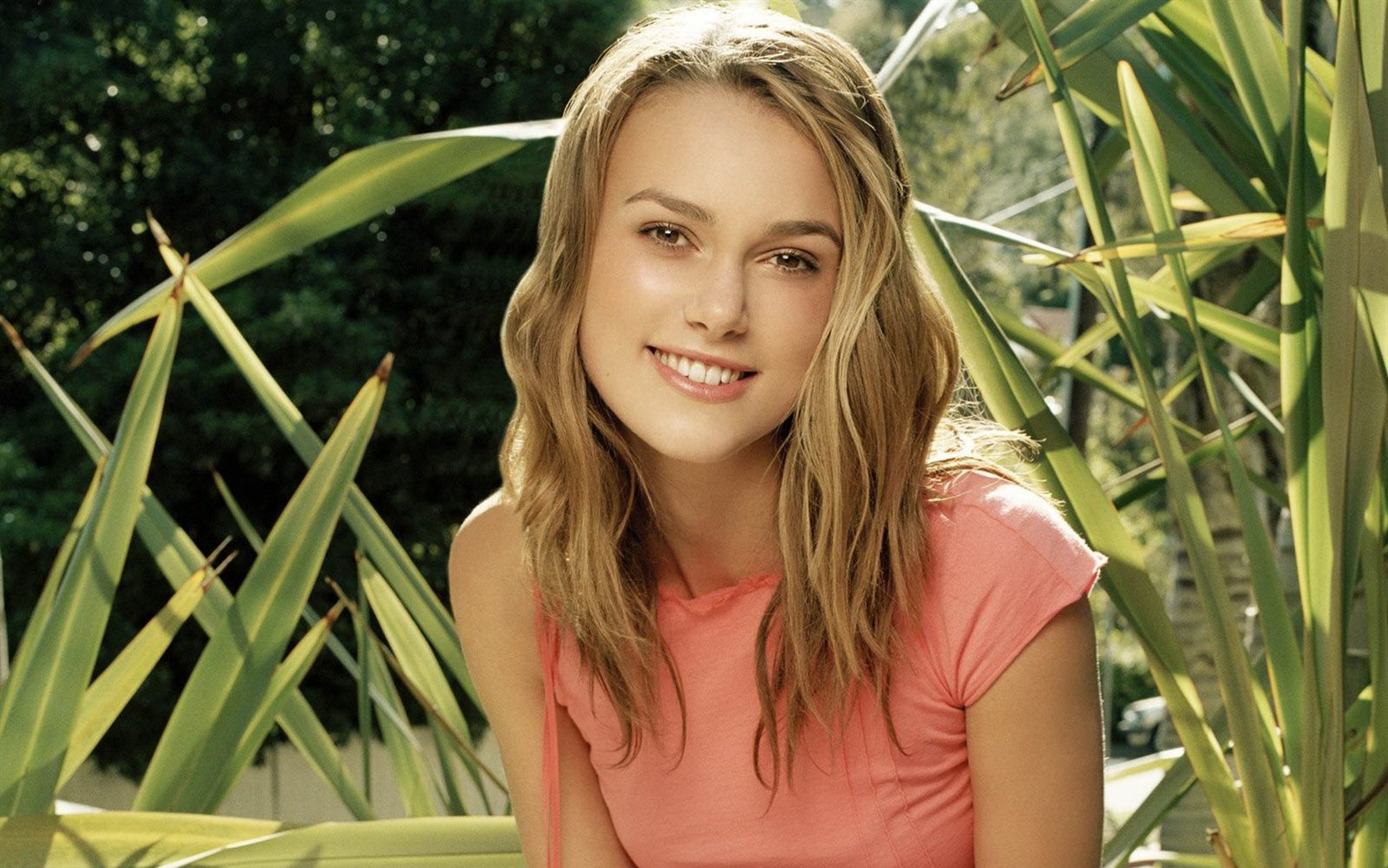 Keira Knightley beautiful wallpaper (5) #14 - 1680x1050