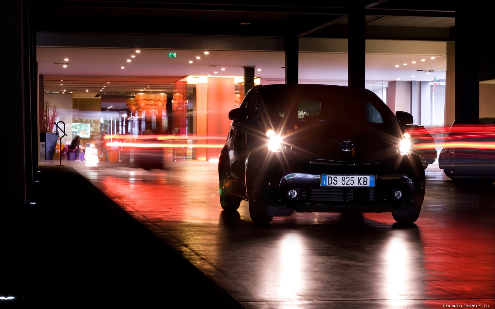 Toyota iQ - 2009 HD wallpaper (2) #3 - 1680x1050