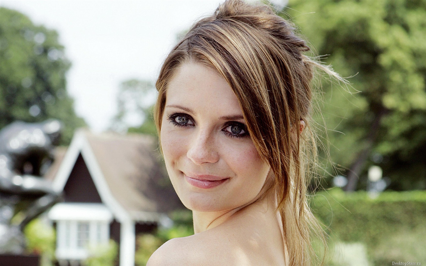Mischa Barton krásnou tapetu (3) #21 - 1680x1050