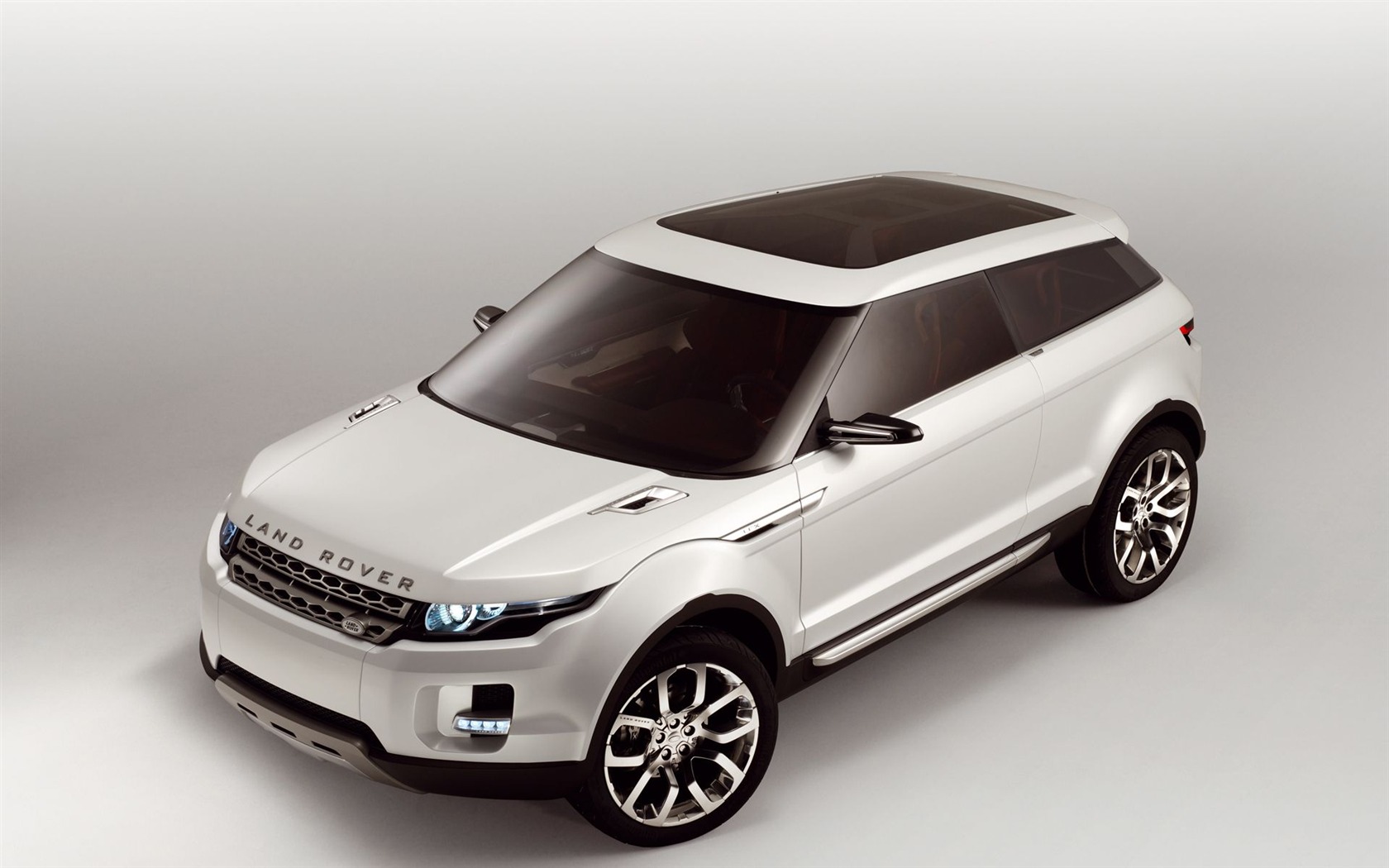 Land Rover na plochu 2011 (1) #12 - 1680x1050