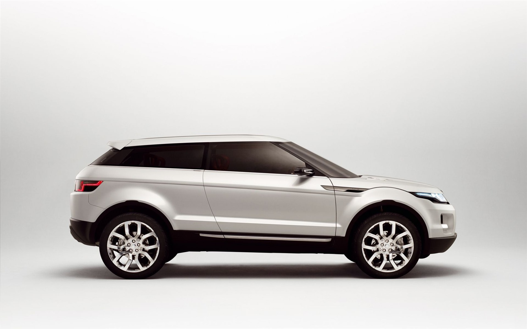Land Rover na plochu 2011 (1) #13 - 1680x1050