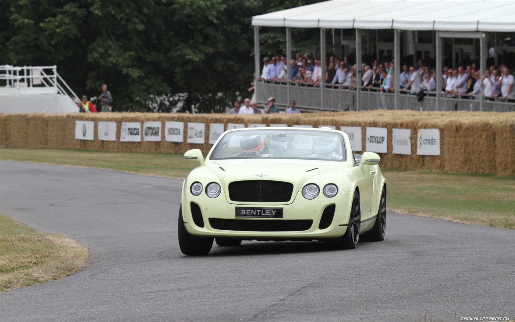 Bentley Continental Supersports Cabrio - 2010 HD tapetu #19 - 1680x1050