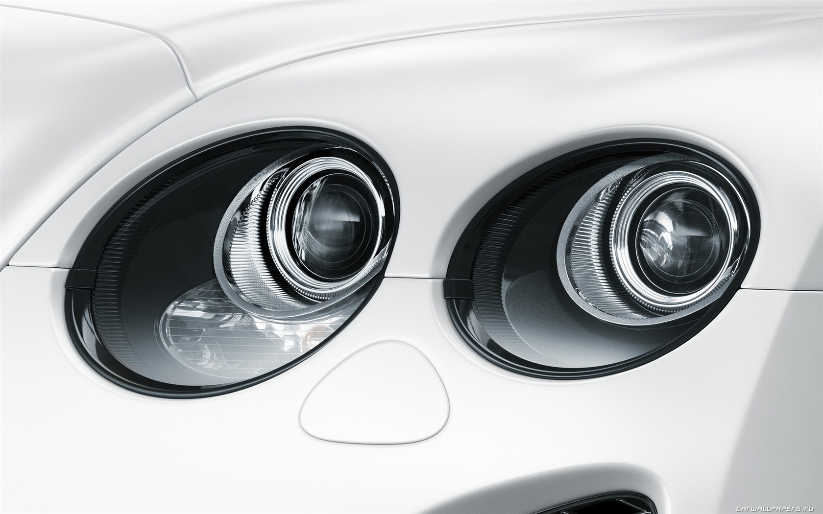 Bentley Continental Supersports Convertible - 2010 HD wallpaper #58 - 1680x1050