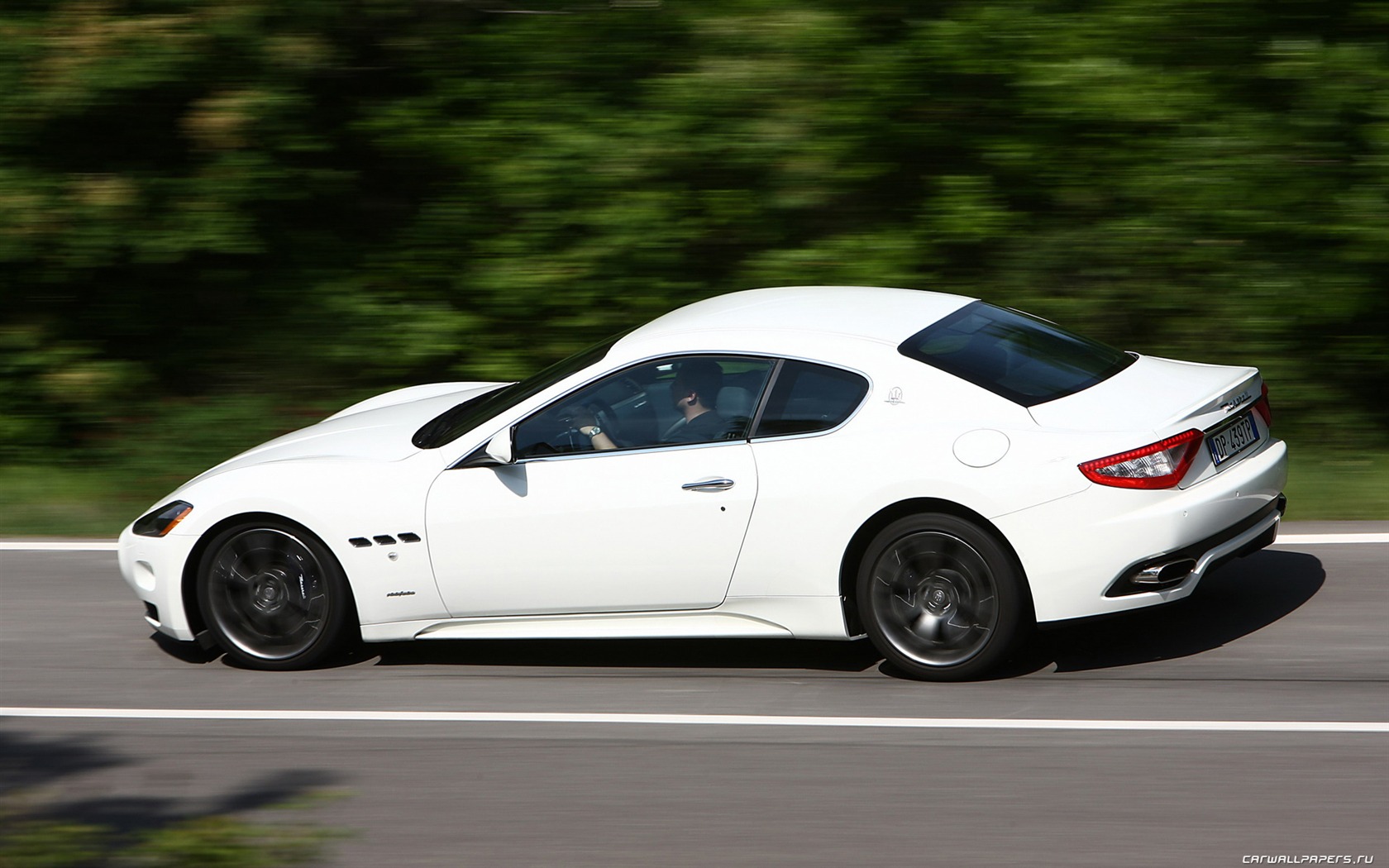 Maserati GranTurismo S - 2008 HD tapetu #24 - 1680x1050
