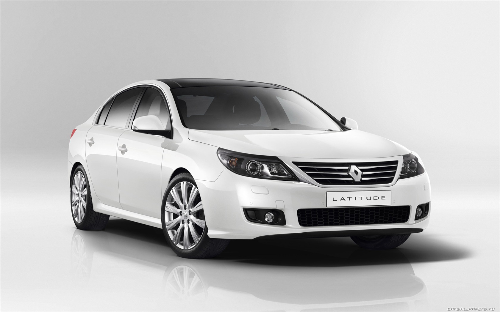 Renault Latitude - 2010 HD tapetu #1 - 1680x1050