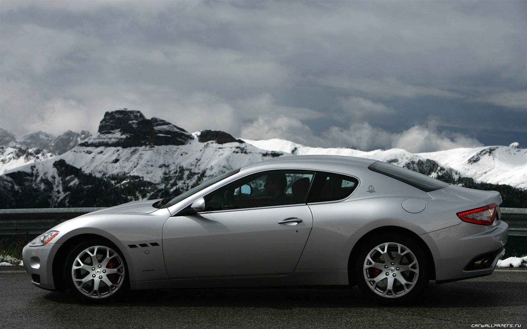 Maserati GranTurismo - 2007 HD tapetu #15 - 1680x1050