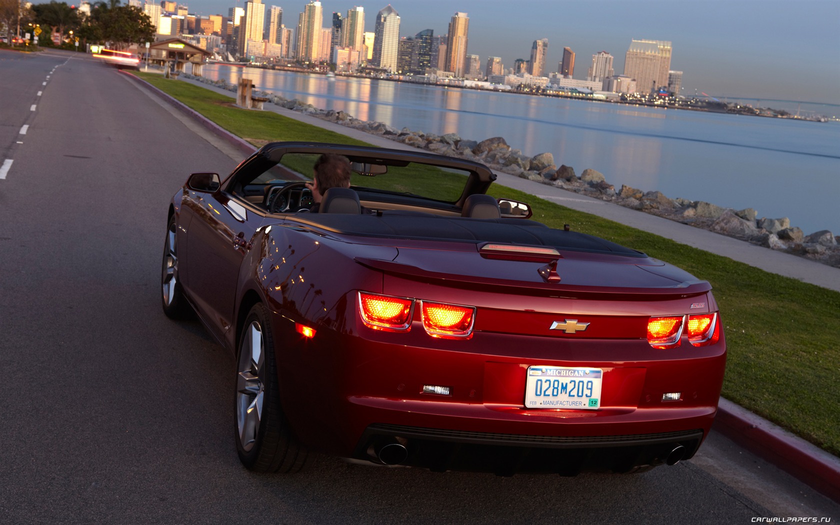 Chevrolet Camaro Convertible - 2010 HD tapety na plochu #21 - 1680x1050