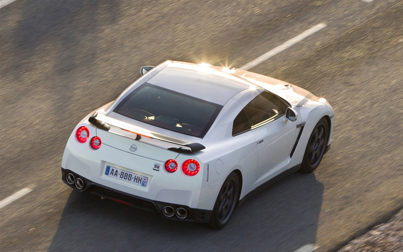 Nissan GT-R Egoist 2011 HD wallpapers #6 - 1680x1050