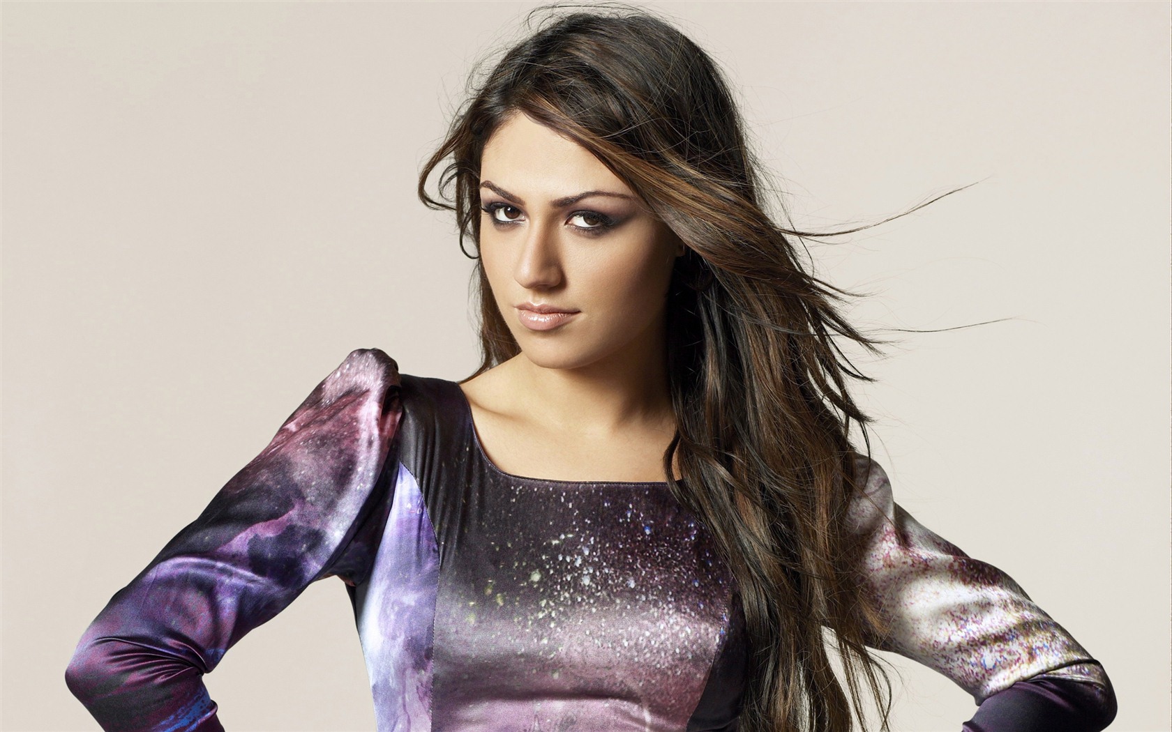 Gabriella Cilmi 嘉貝拉·希米 美女壁紙 #4 - 1680x1050