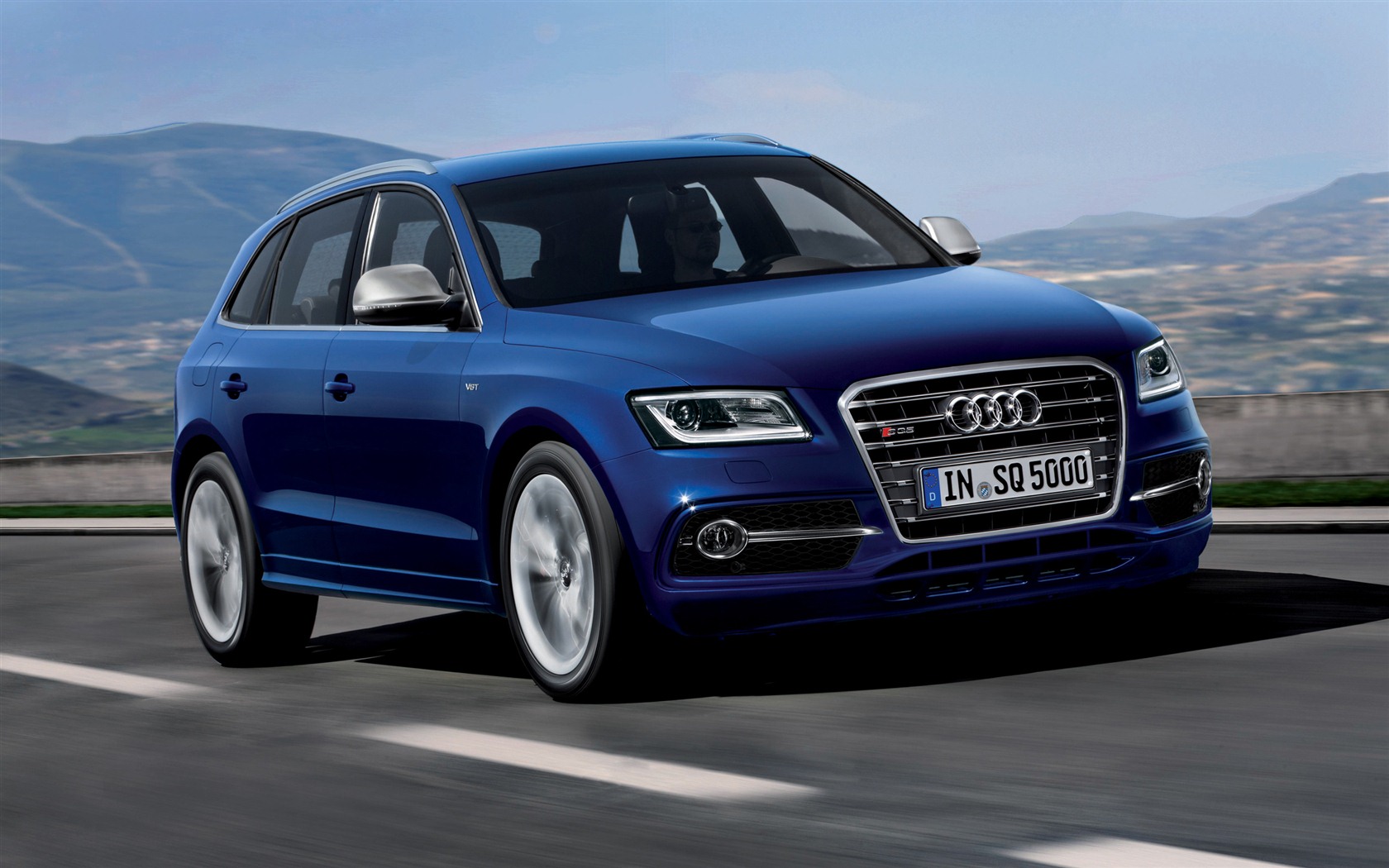 2013 Audi SQ5 TDI 奥迪 高清壁纸8 - 1680x1050