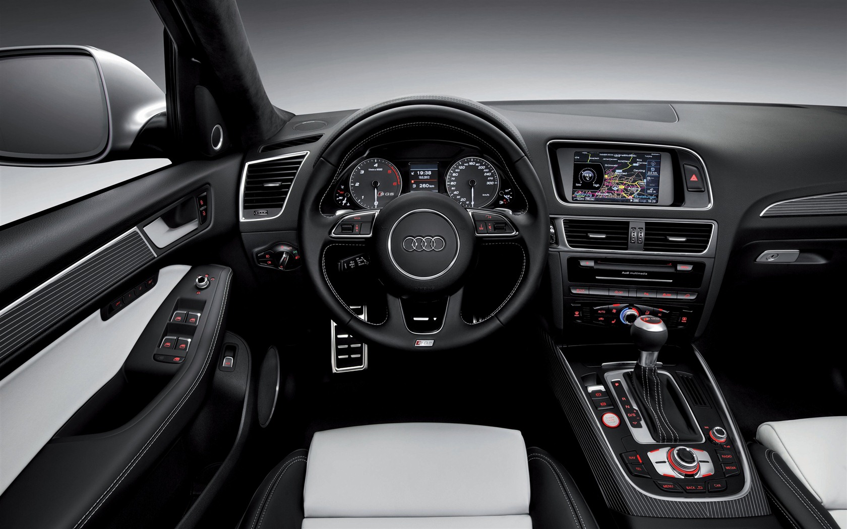 2013 Audi TDI SQ5 HD tapety na plochu #18 - 1680x1050