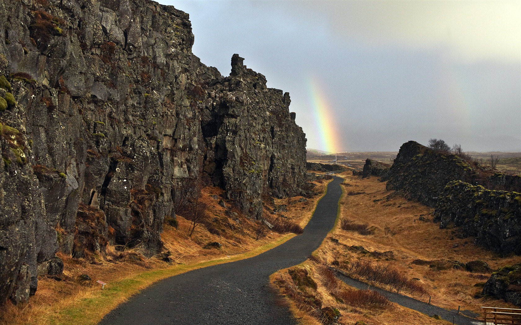 Windows 7 Wallpapers: Arco iris #5 - 1680x1050