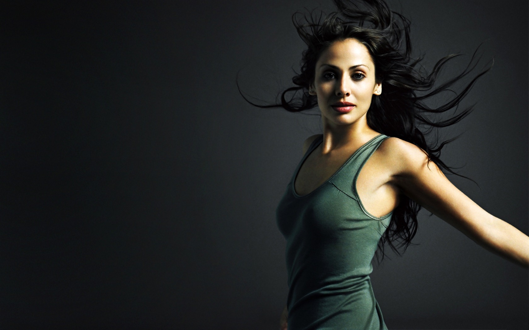 Natalie Imbruglia krásné Tapety na plochu #28 - 1680x1050