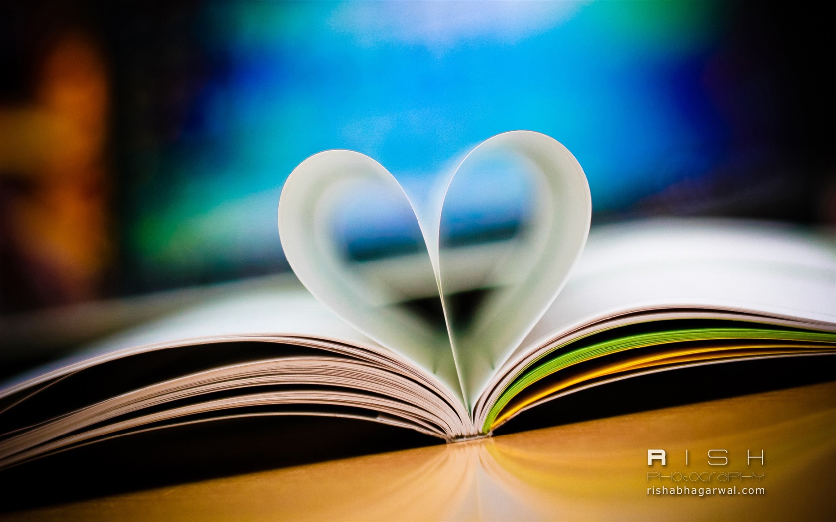 Windows 8 Wallpapers: Moments Captured #1 - 1680x1050