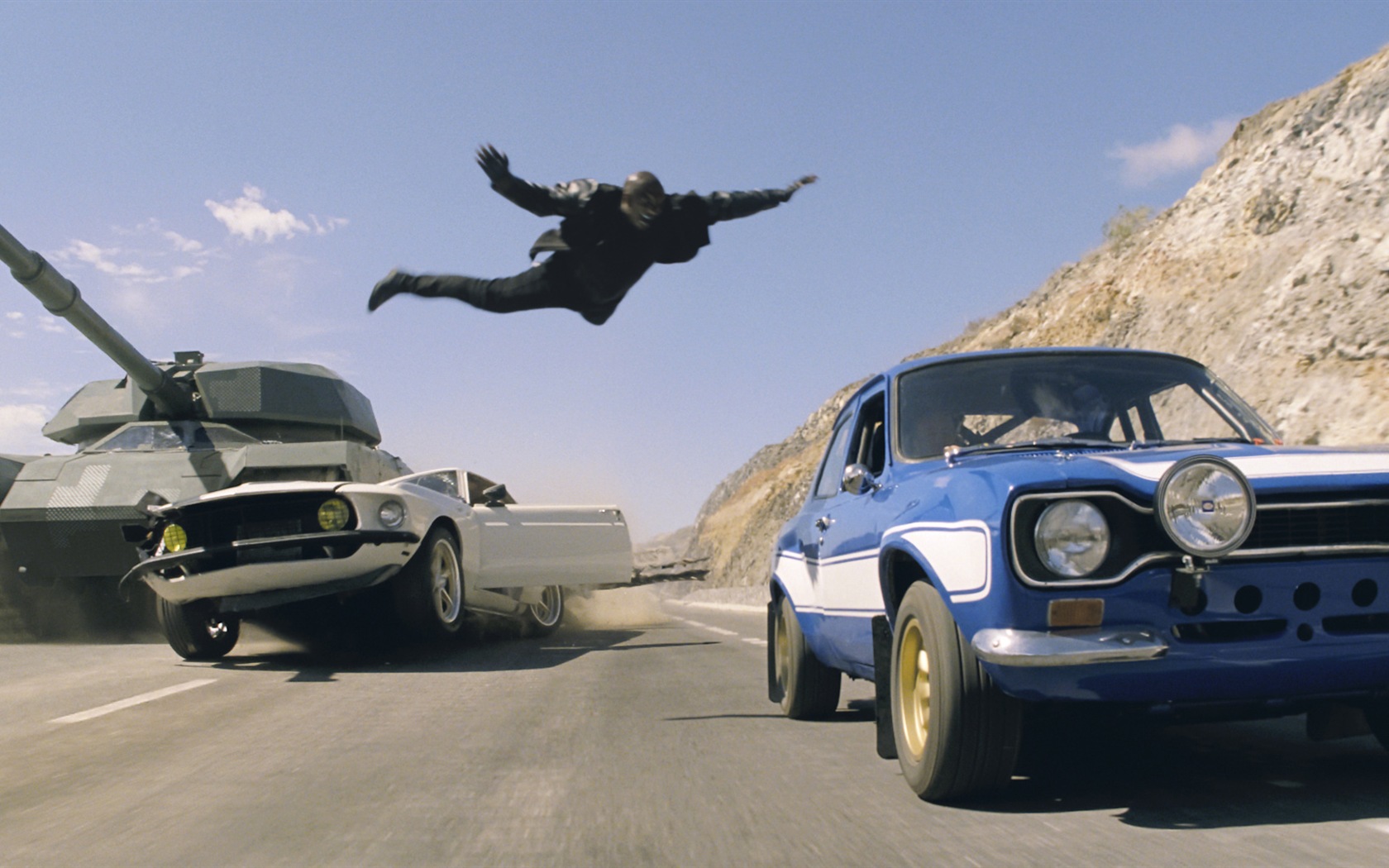 Fast and Furious 6 fonds d'écran de films HD #14 - 1680x1050