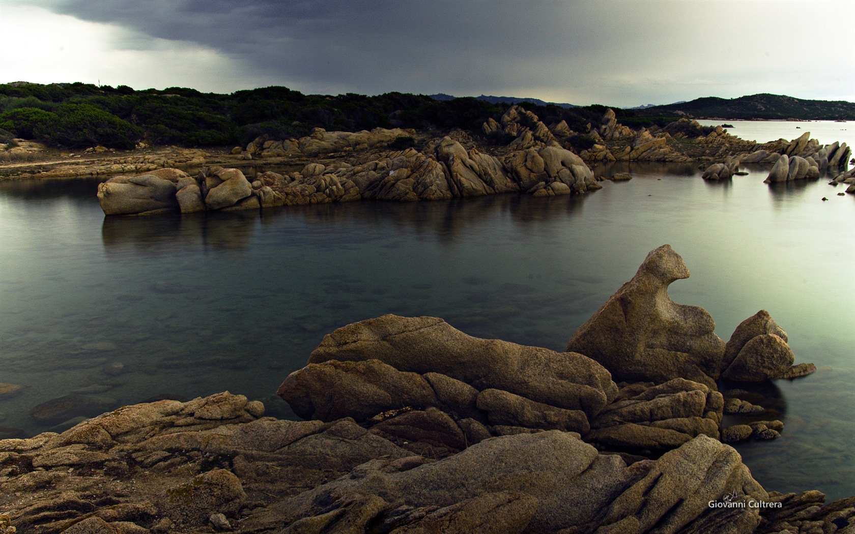 Windows 8 theme wallpaper: Sardinian Shores #2 - 1680x1050