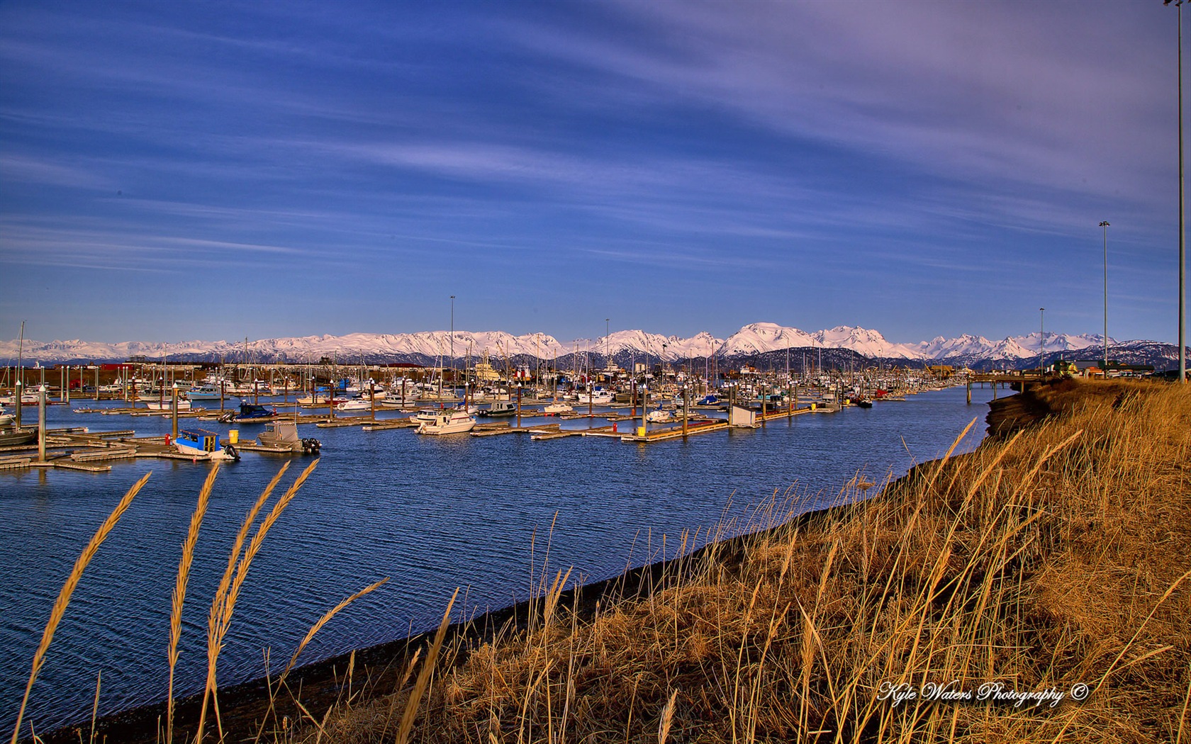 Windows 8 theme wallpaper: Alaska Scenery #12 - 1680x1050