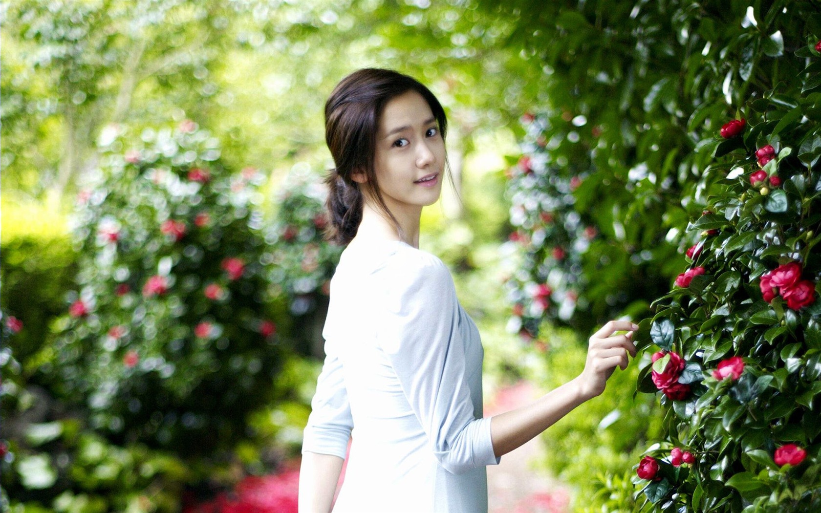 Girls Generation, Lim YoonA HD wallpapers #4 - 1680x1050