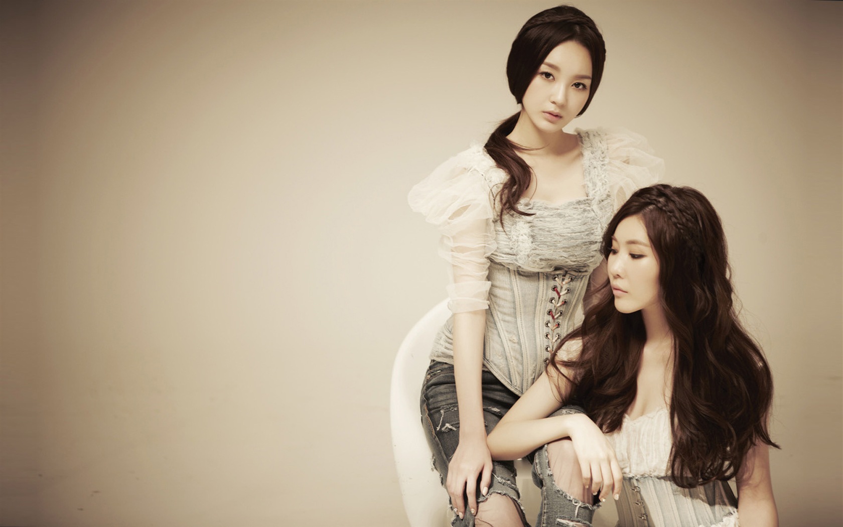 Davichi, duo de groupe coréen de fille, fonds d'écran HD #8 - 1680x1050