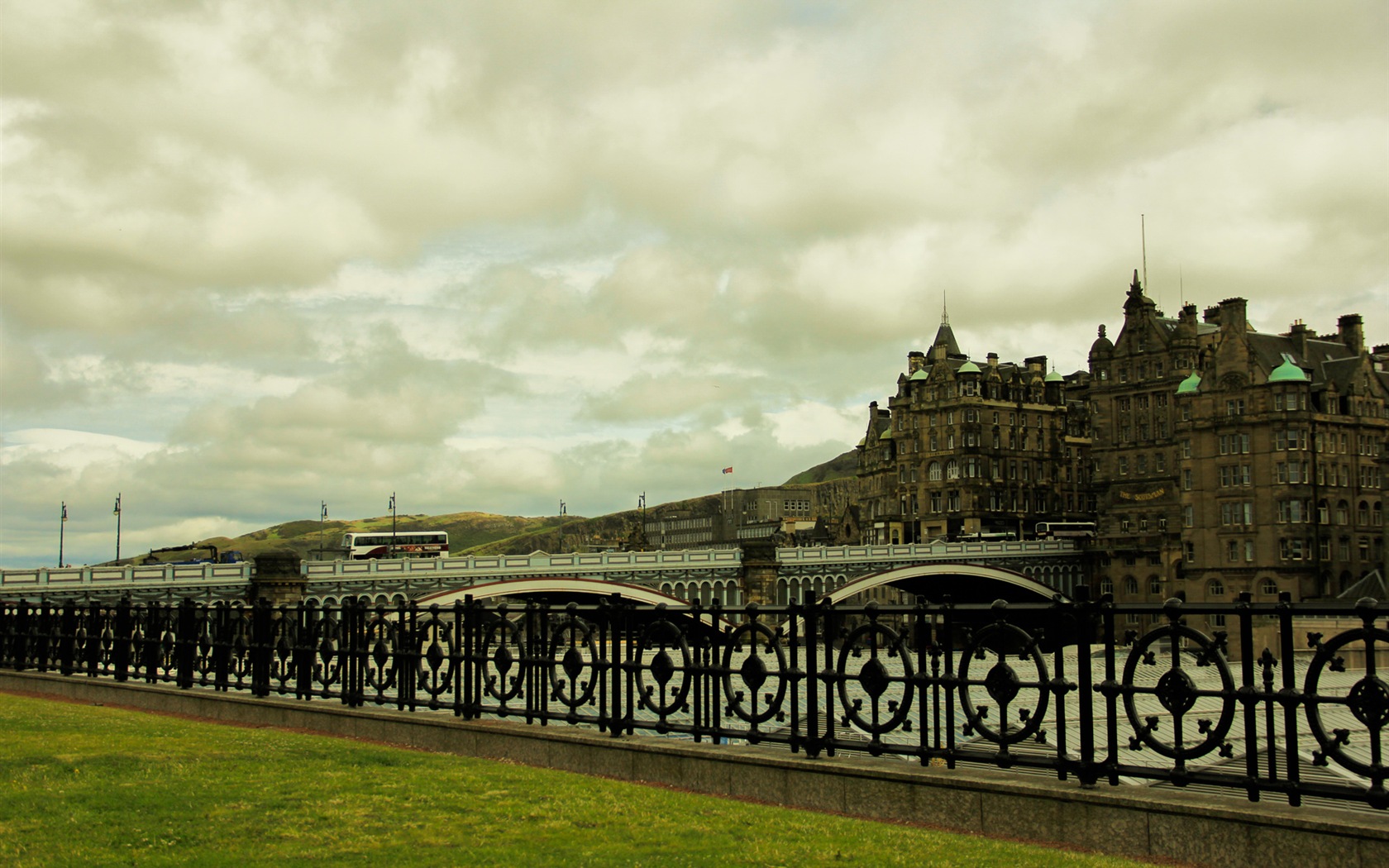Krásné město Edinburgh, Skotsko HD Tapety na plochu #14 - 1680x1050