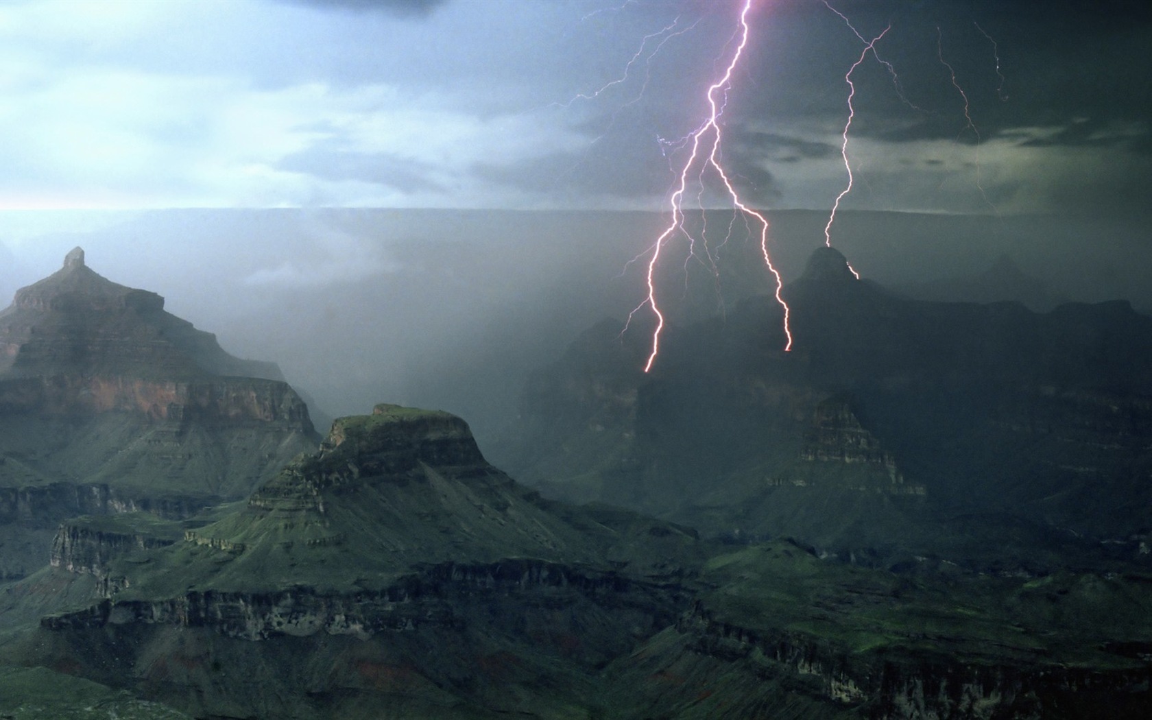 Lightning Thunder HD tapety na plochu #10 - 1680x1050