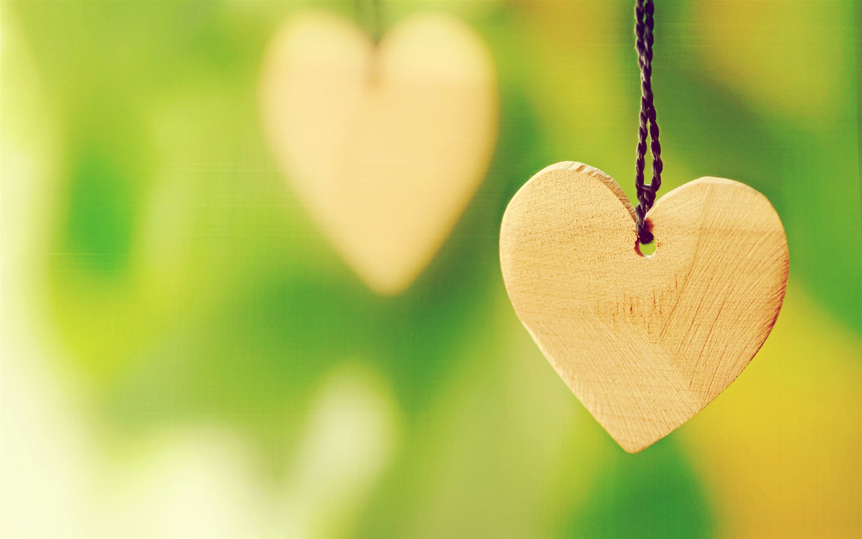 The theme of love, creative heart-shaped HD wallpapers #20 - 1680x1050