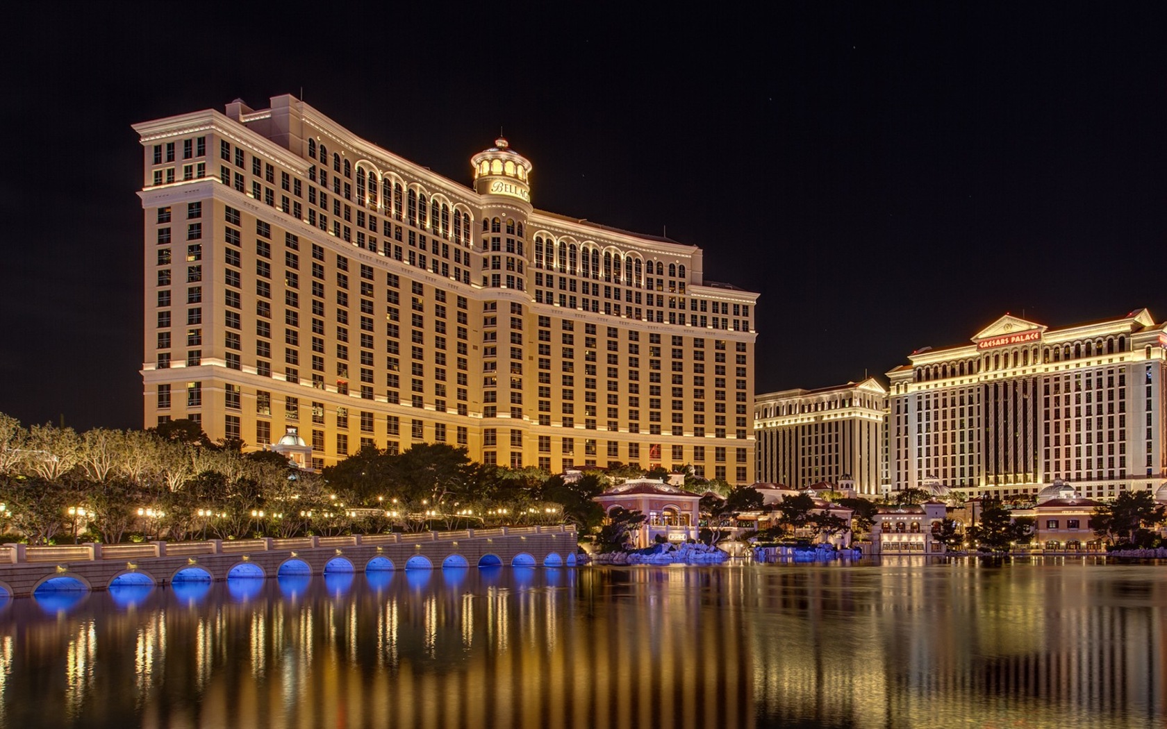 Krásný večer v Las Vegas HD tapety #11 - 1680x1050