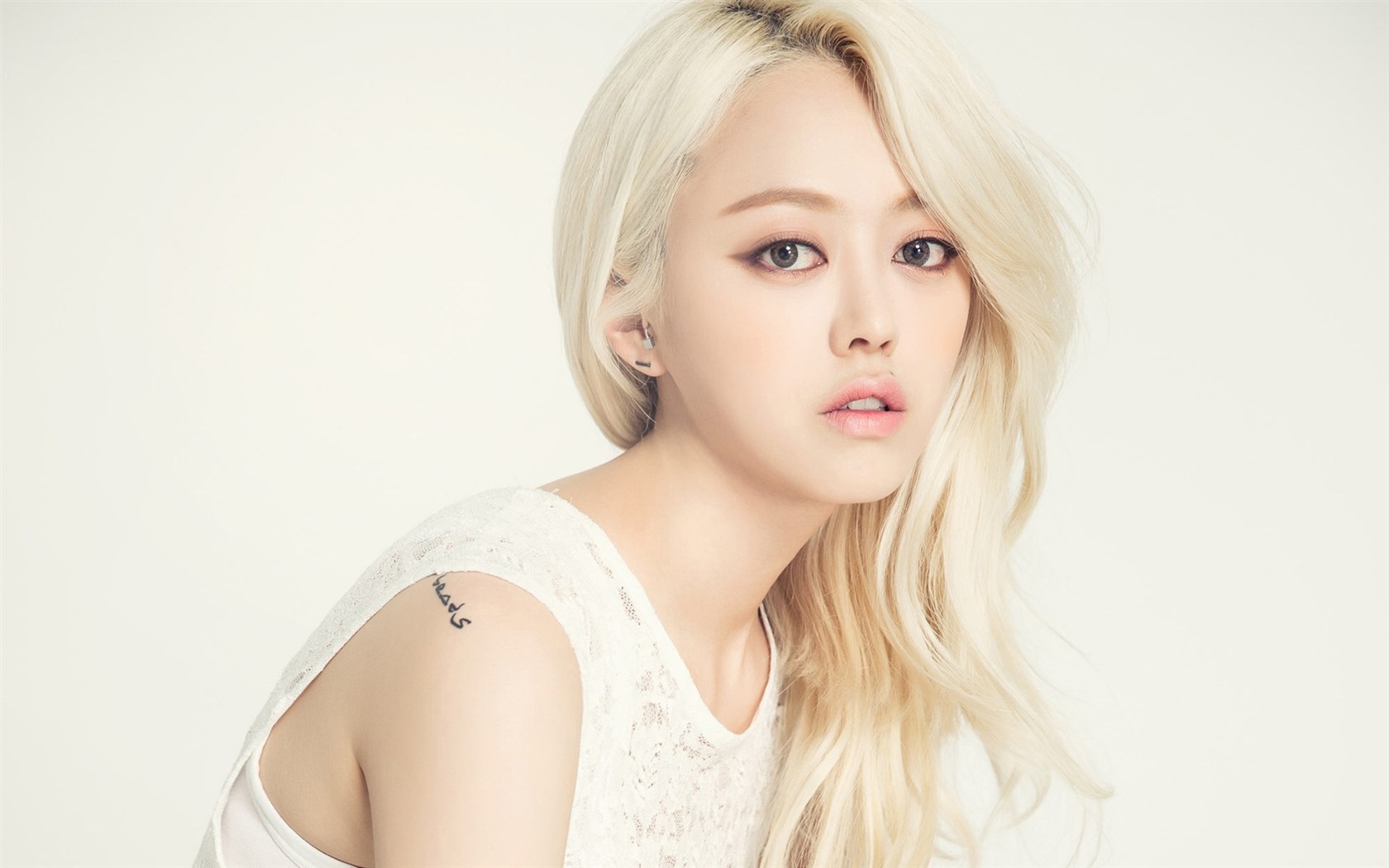Spica Korejky hudební idol kombinační tapety HD #20 - 1680x1050