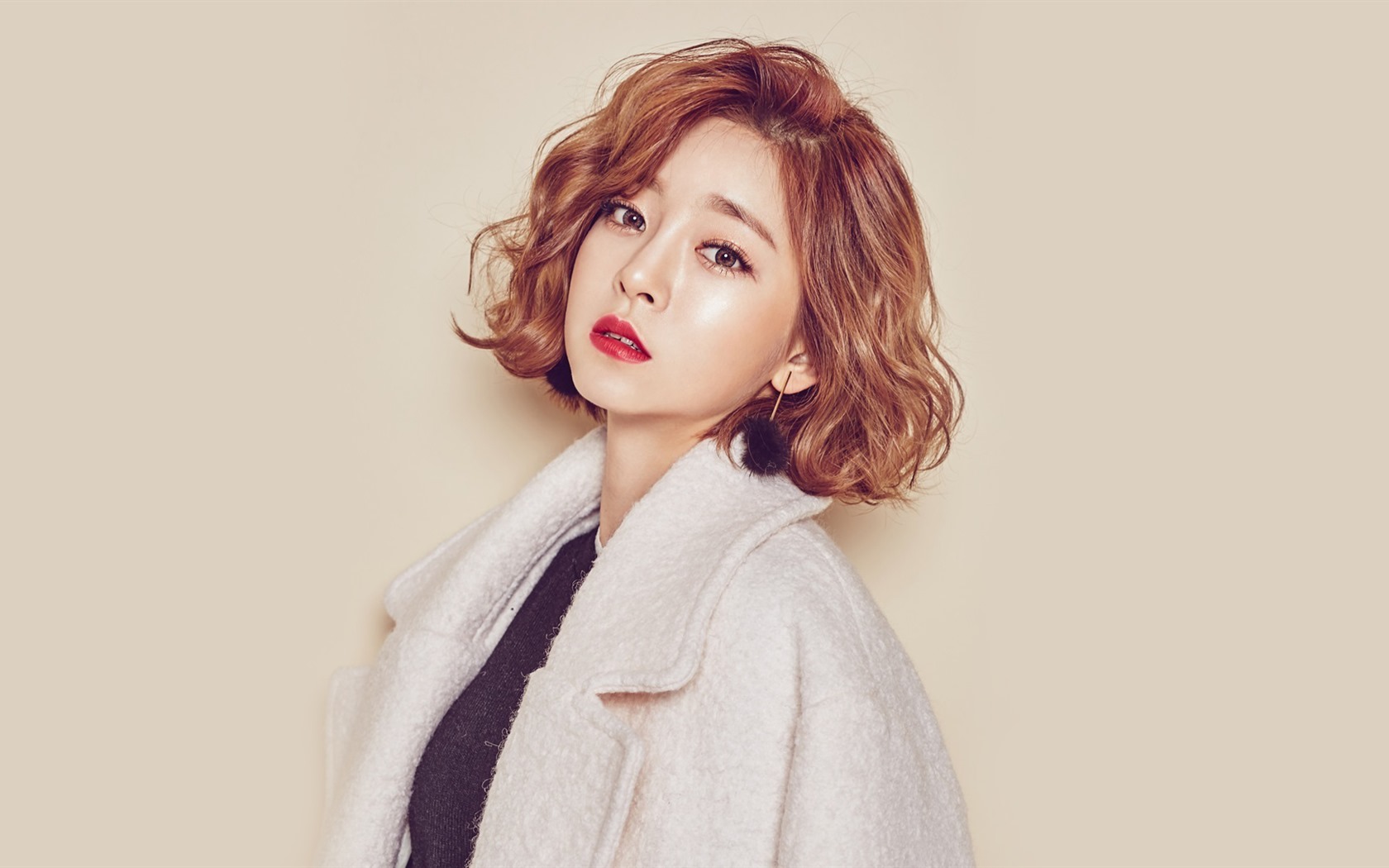 Tren-D Korejky tapety kombinace HD #7 - 1680x1050
