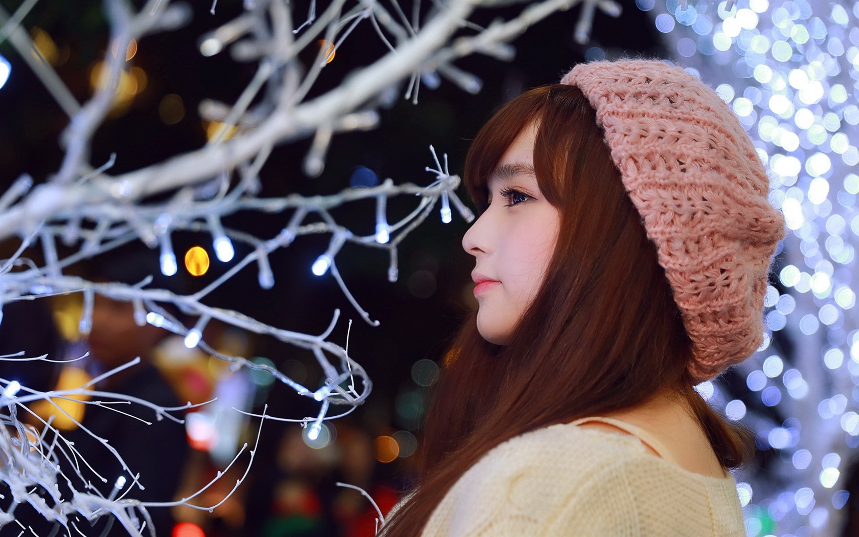 Pure and lovely young Asian girl HD wallpapers collection (3) #14 - 1680x1050