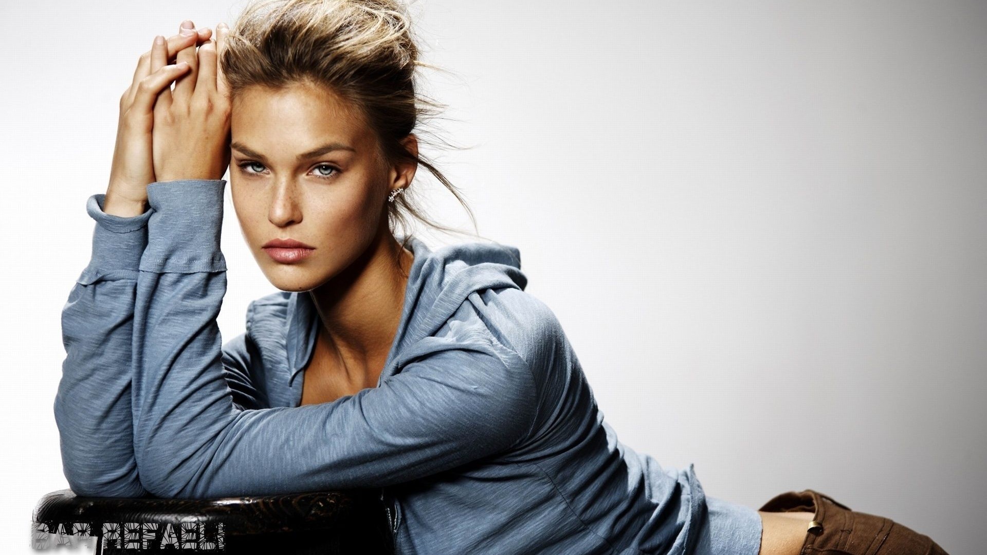 Bar Refaeli hermoso fondo de pantalla #4 - 1920x1080