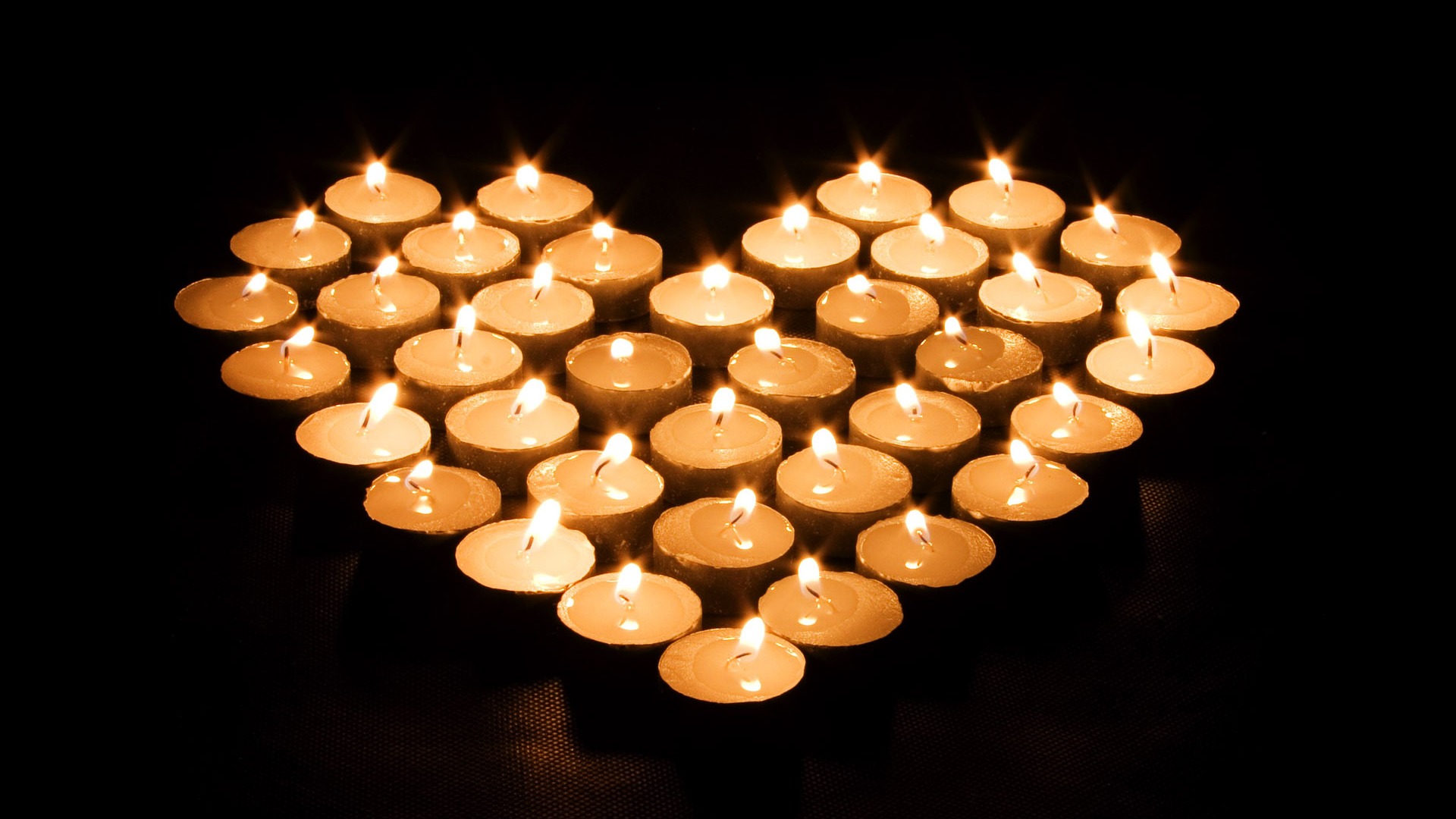 Candlelit wallpaper (2) #19 - 1920x1080