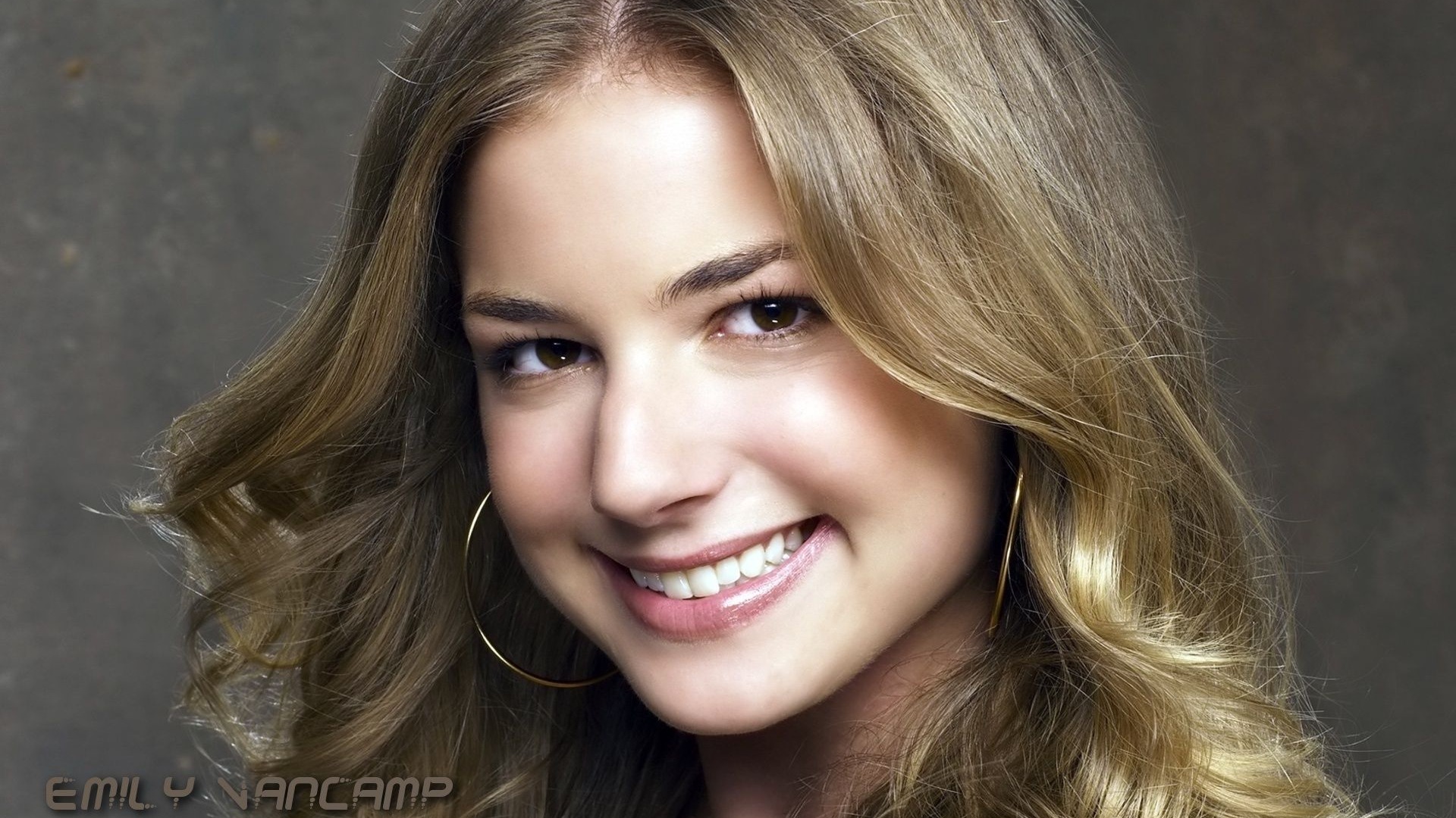 Emily VanCamp krásnou tapetu #6 - 1920x1080