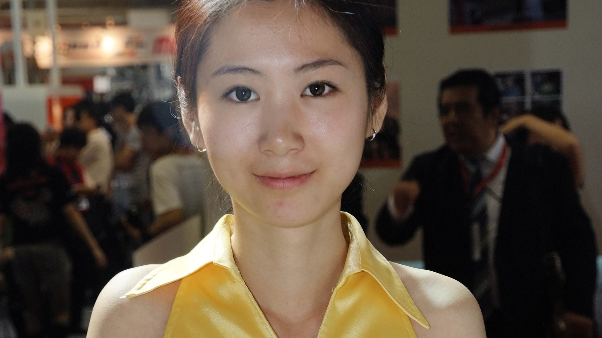 2009 P&E 展台上的美女(螺紋鋼作品) #22 - 1920x1080