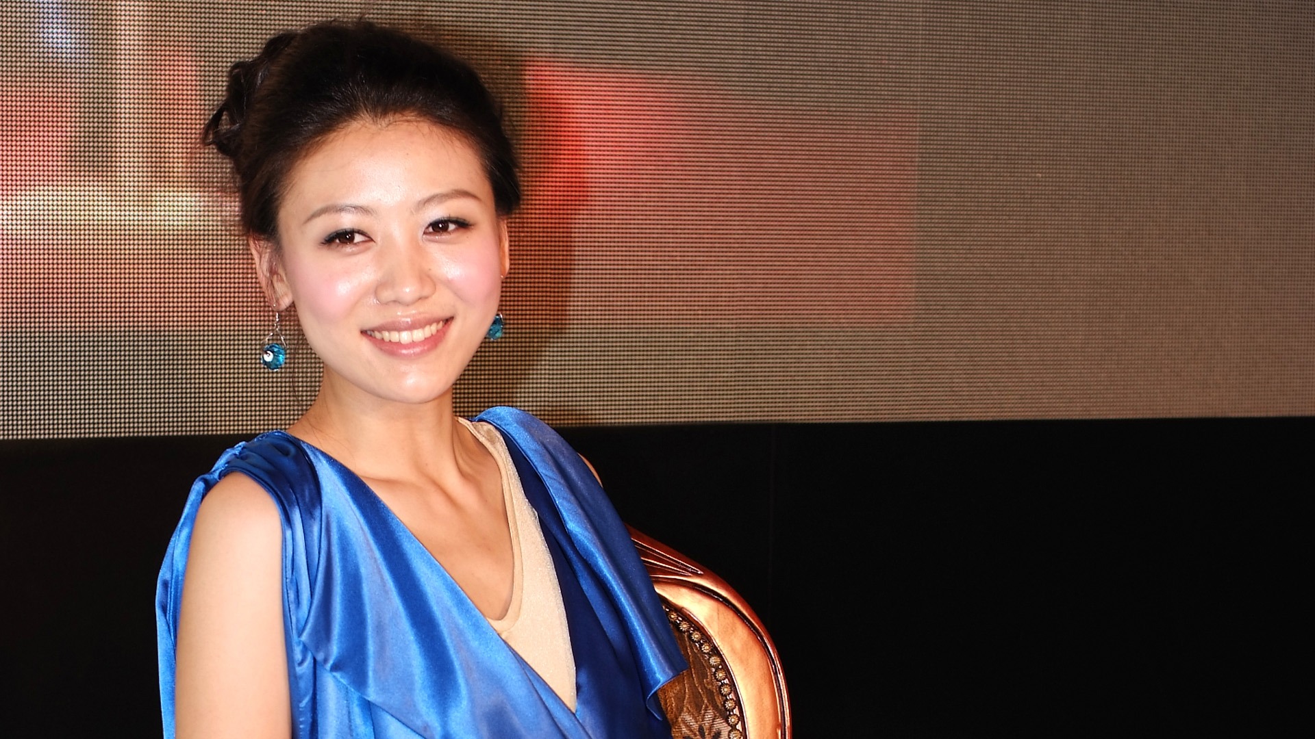 2009 P&E 展台上的美女(螺紋鋼作品) #26 - 1920x1080