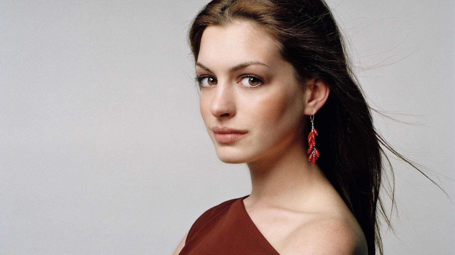 Anne Hathaway beautiful wallpaper (2) #18 - 1920x1080