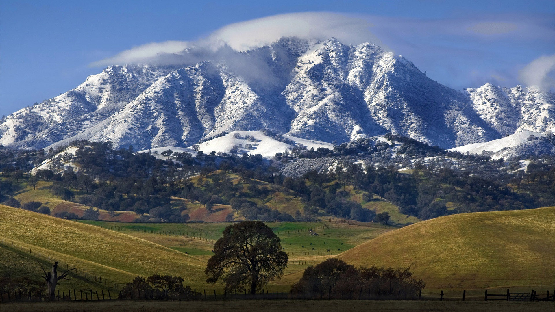 Mountain Valley Landscape wallpaper (1) #9 - 1920x1080