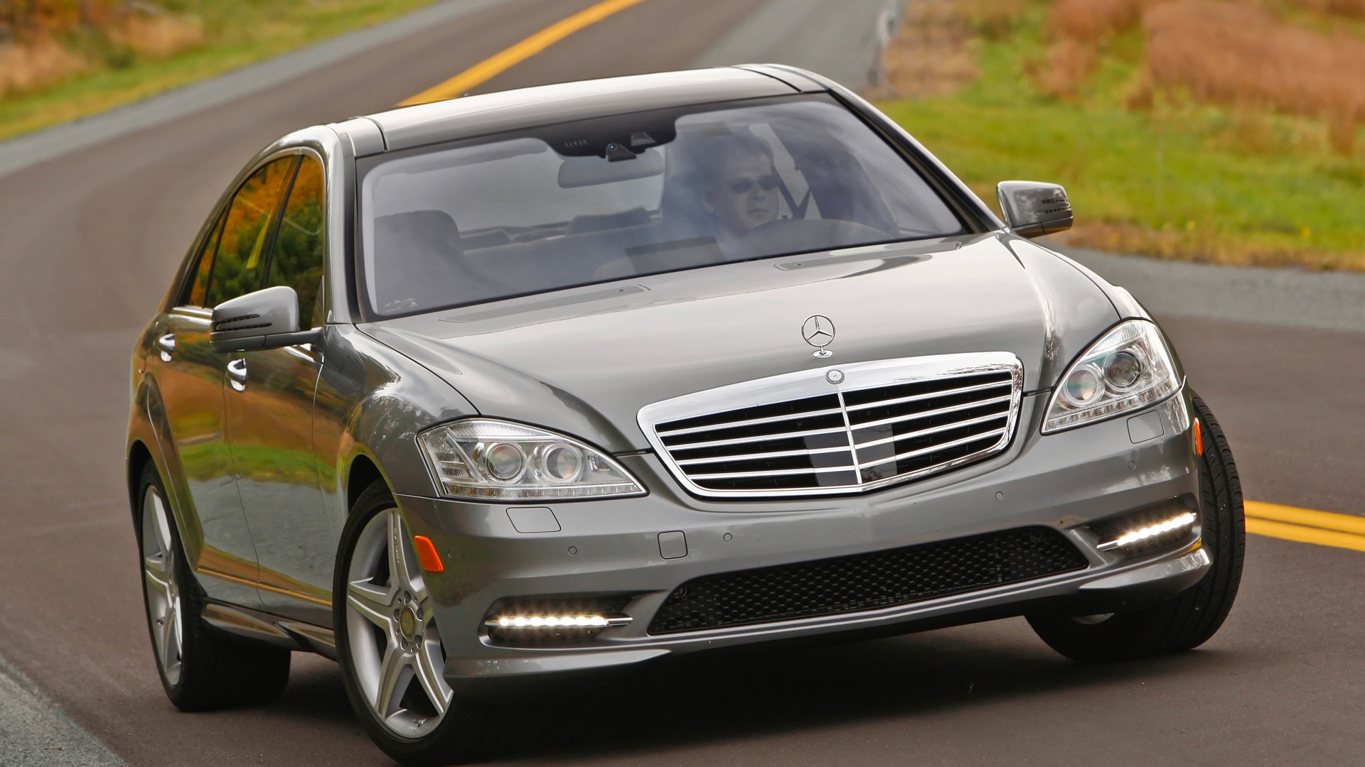 Mercedes-Benz S550 - 2010 HD wallpaper #5 - 1920x1080
