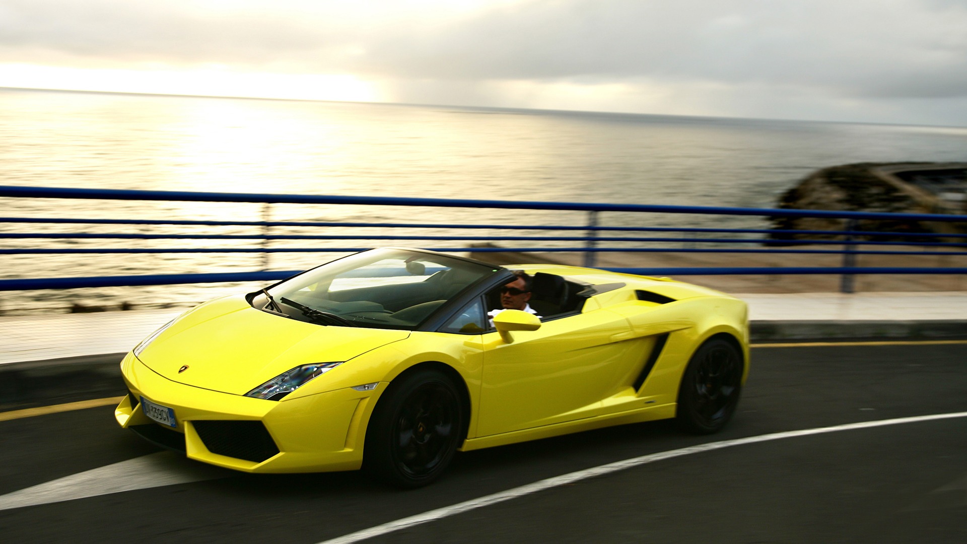 Lamborghini Gallardo LP560-4 Spyder - 2009 fondos de escritorio de alta definición #8 - 1920x1080