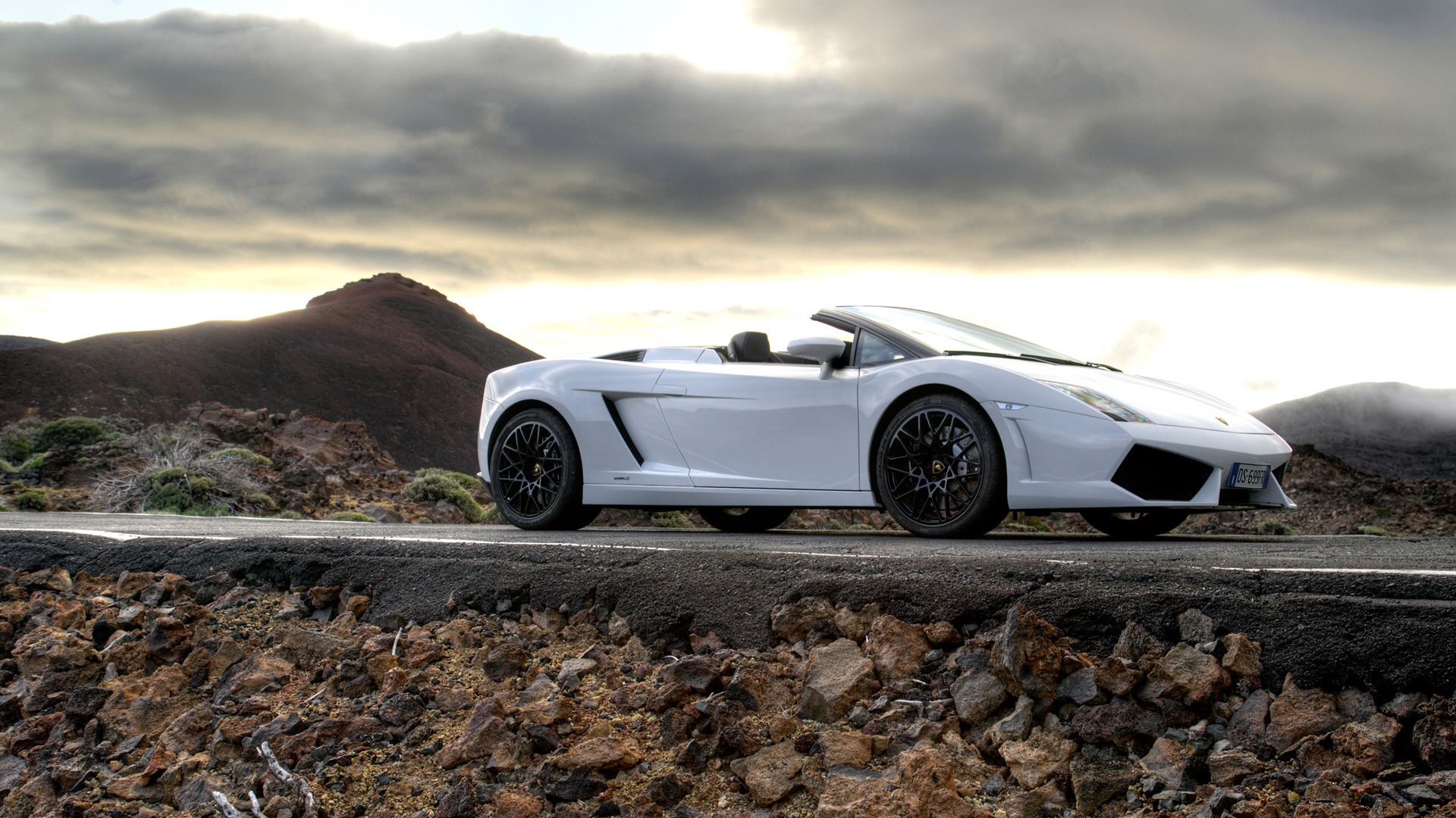 Lamborghini Gallardo LP560-4 Spyder - 2009 HD wallpaper #27 - 1920x1080