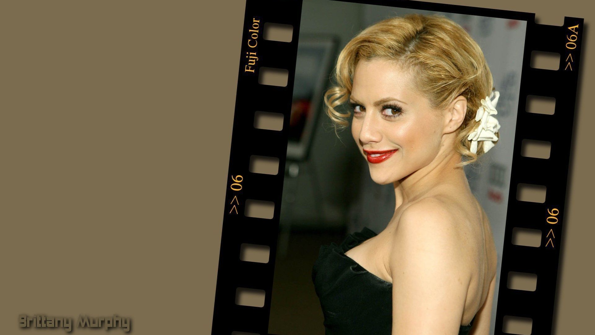 Brittany Murphy hermoso fondo de pantalla (2) #2 - 1920x1080