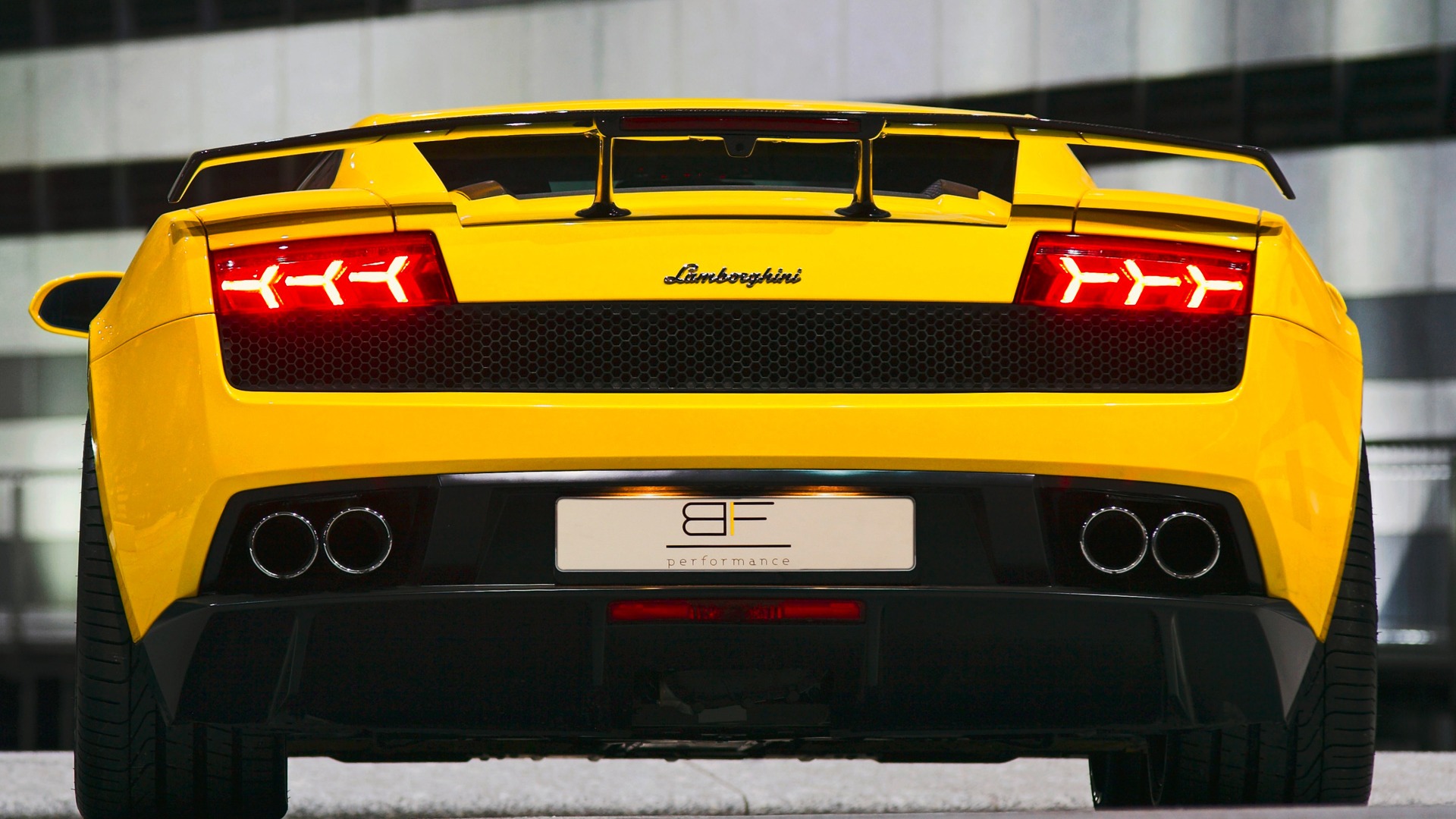 BFのパフォーマンスランボルギーニガヤルドのGT600-2010のHDの壁紙 #5 - 1920x1080