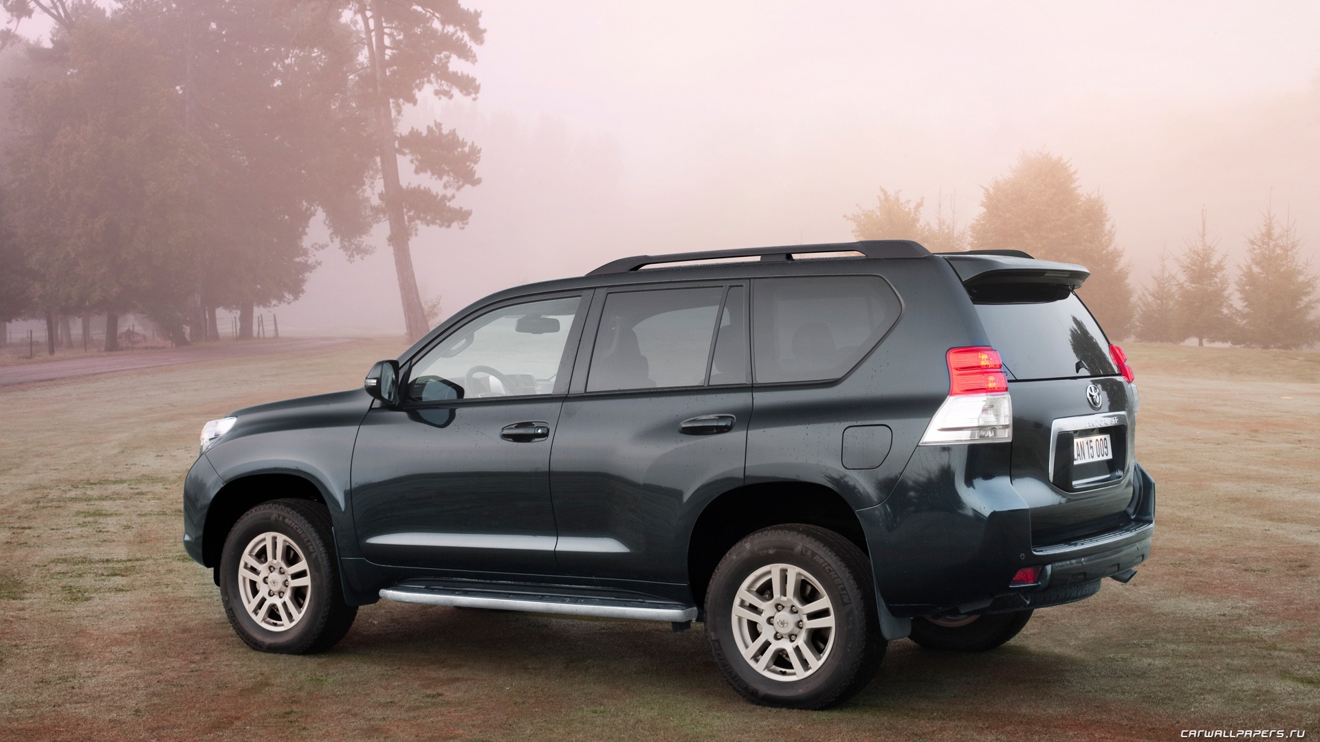 Toyota Land Cruiser Prado - 2009 HD wallpaper #23 - 1920x1080