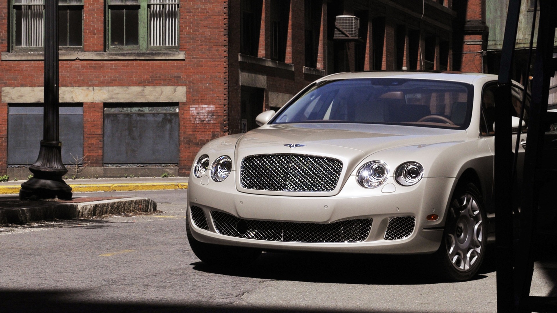 Bentley Continental Flying Spur - 2008 宾利10 - 1920x1080