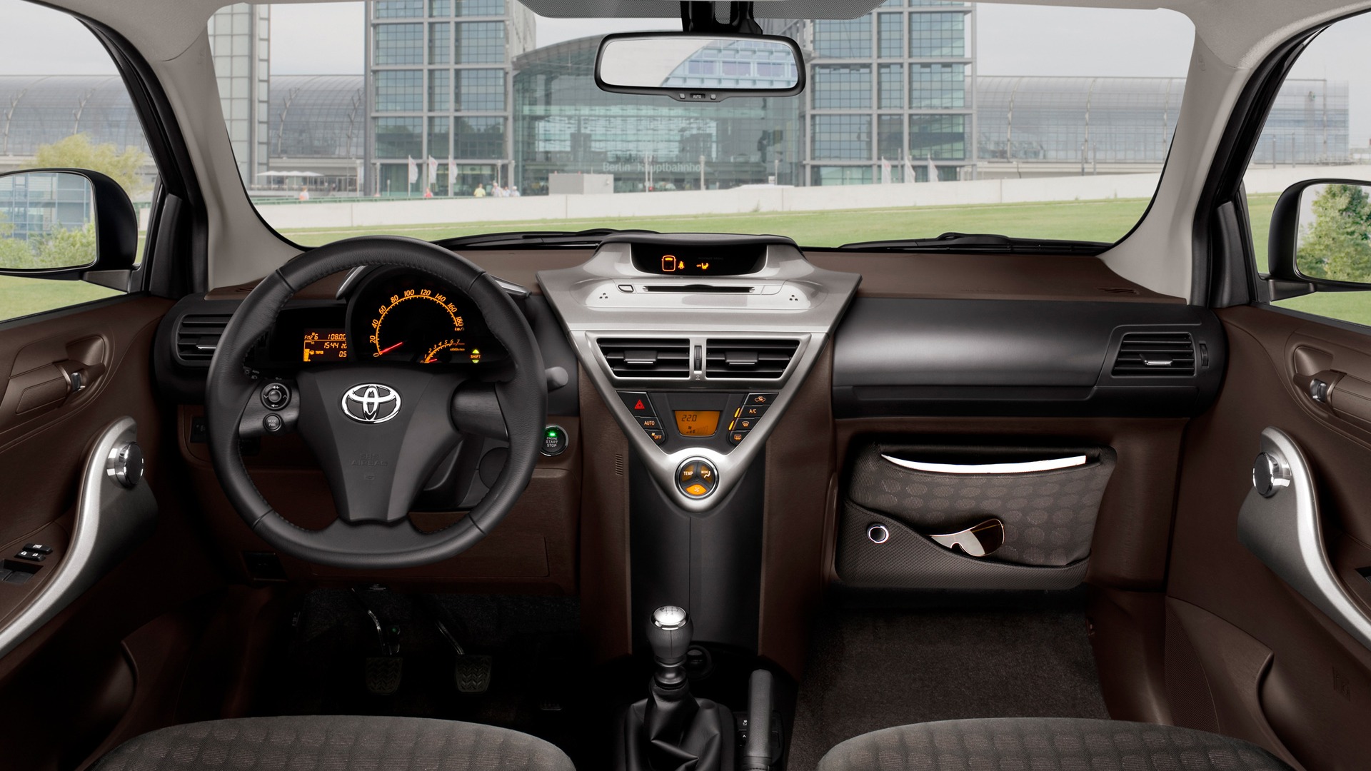 Toyota iQ - 2009 HD wallpaper (2) #36 - 1920x1080