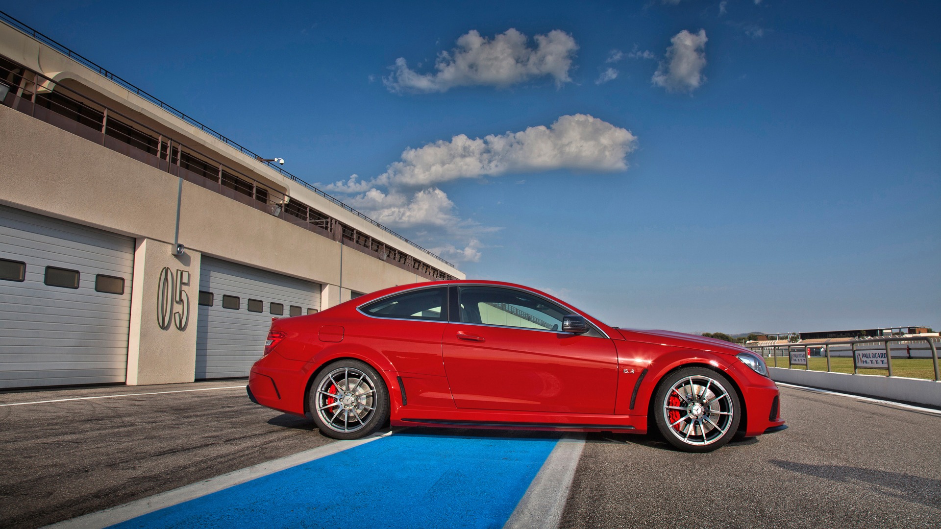 Mercedes-Benz C63 AMG Coupe Black Series - 2011 奔驰9 - 1920x1080