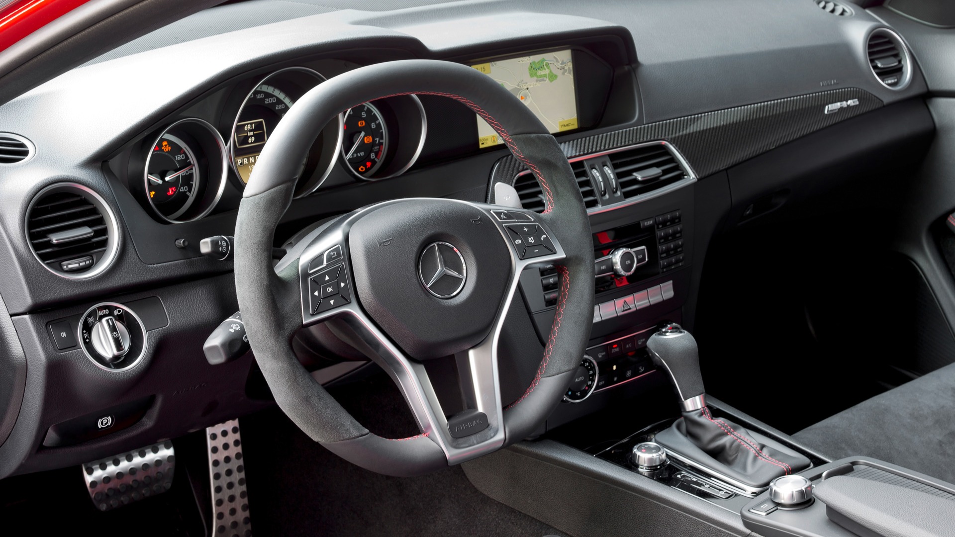 Mercedes-Benz C63 AMG Coupe Black Series - 2011 奔馳 #23 - 1920x1080